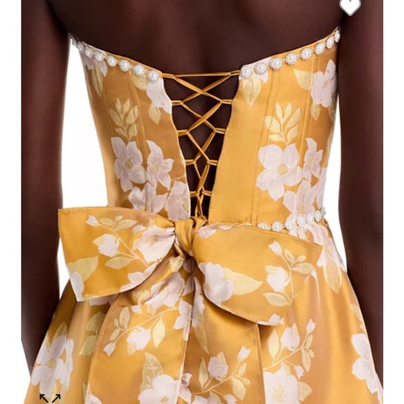 Vivian Strapless Dress - Picture 3 of 6